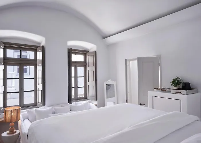 Otel White Mykonos 2*